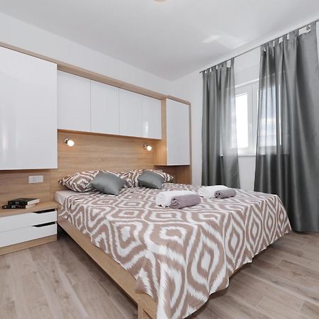 Villa Silver Starigrad Paklenica Exteriör bild